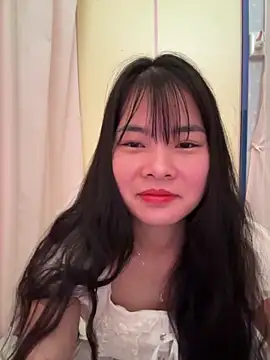 Naked-xx online show from May 9, 2026, 10:57 pm
