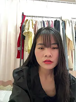 Naked-xx online show from July 28, 2026, 4:20 am