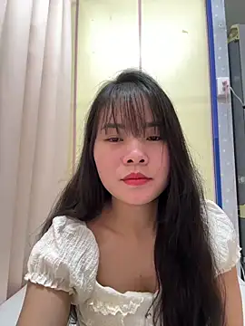 Naked-xx online show from June 8, 2026, 12:16 pm