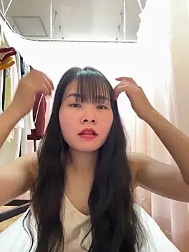 Naked-xx online show from May 25, 2026, 2:55 am