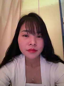 Naked-xx online show from May 18, 2026, 9:08 pm