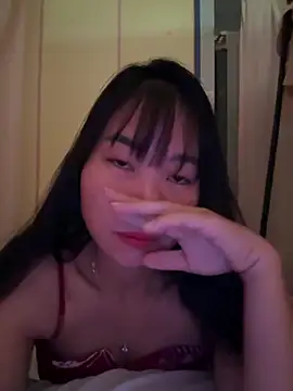 Naked-xx online show from May 19, 2026, 9:00 pm