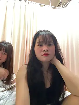 Naked-xx online show from June 2, 2026, 12:05 pm