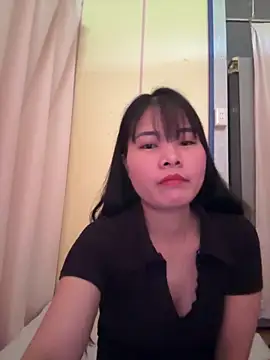 Naked-xx online show from May 26, 2026, 10:41 pm