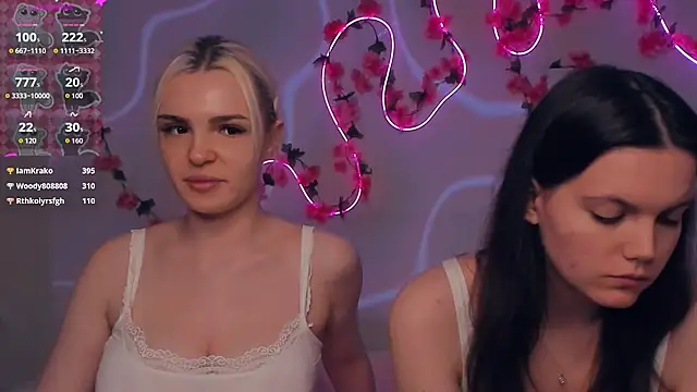 JuliannPaysour online show from May 10, 2026, 7:56 am