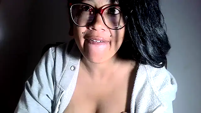 xblackstarX1 online show from August 7, 2026, 4:29 am