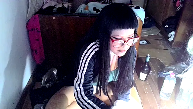 xblackstarX1 online show from May 17, 2026, 4:34 am