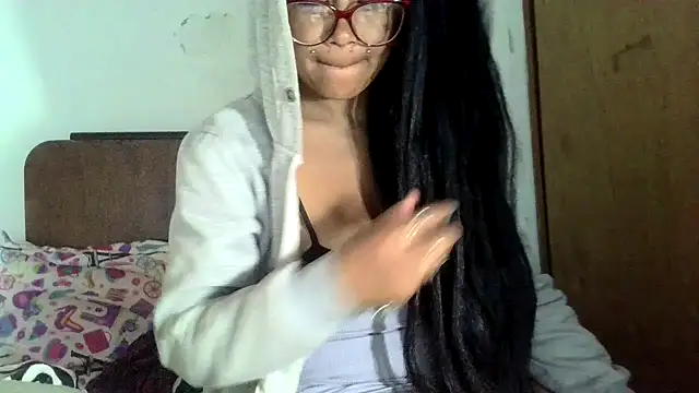 xblackstarX1 online show from July 30, 2026, 4:44 am