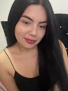 Cami olarte online show from April 24, 2026, 5:20 am