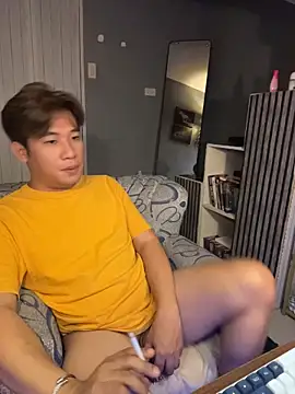 Titanryu online show from June 3, 2026, 1:45 pm