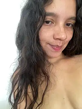 Snapshot of Morena__Florr chatting on May 5, 2026, 12:52 pm Morena Florr online show from May 5, 2026, 12:52 pm