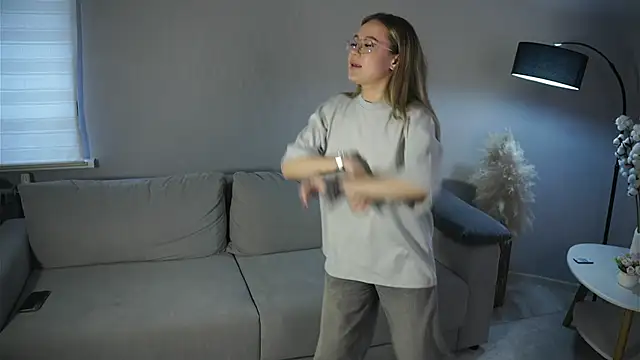 DanutaCasad online show from March 27, 2026, 11:00 am