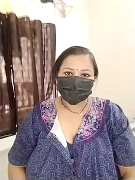 Hoty bhabii online show from April 19, 2026, 8:48 am