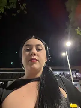 Exotic street online show from May 6, 2026, 1:31 am