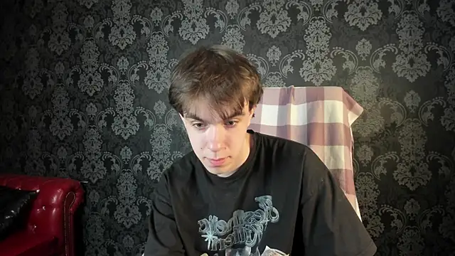 Snapshot of DaveBevy chatting on May 3, 2026, 7:17 pm DaveBevy online show from May 3, 2026, 7:17 pm