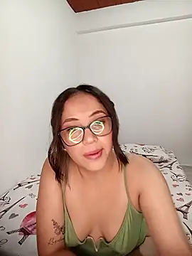 Snapshot of DayanRise chatting on April 7, 2026, 1:29 am DayanRise online show from April 7, 2026, 1:29 am