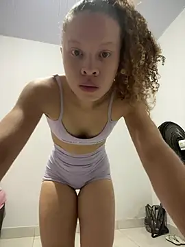 jhully hot online show from April 24, 2026, 10:17 am