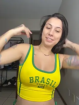 Carolzinhalux69 online show from June 9, 2026, 4:19 pm