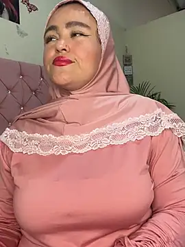 Snapshot of Marian_fadel chatting on April 11, 2026, 12:53 pm Marian fadel online show from April 11, 2026, 12:53 pm