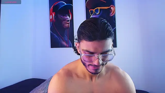 IamAxel03 online show from April 30, 2026, 5:20 pm