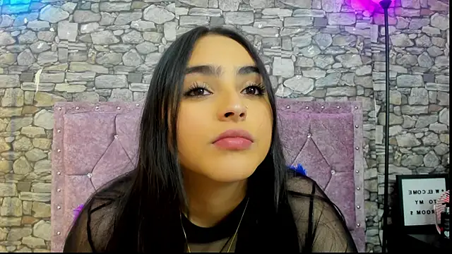 sweet  cherry1 online show from April 20, 2026, 7:15 pm