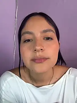 Snapshot of SophiaCastro09_ chatting on April 18, 2026, 9:37 pm SophiaCastro09 online show from April 18, 2026, 9:37 pm