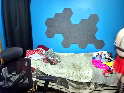 MachoPutito online show from March 9, 2026, 5:00 am