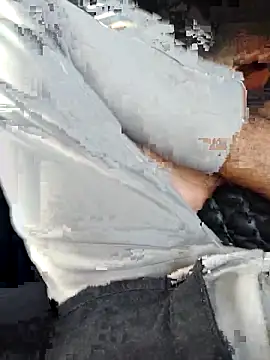 junedkhan99 online show from April 7, 2026, 4:25 am