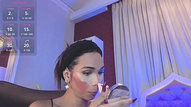 KristinaGriner online show from June 25, 2026, 1:36 am