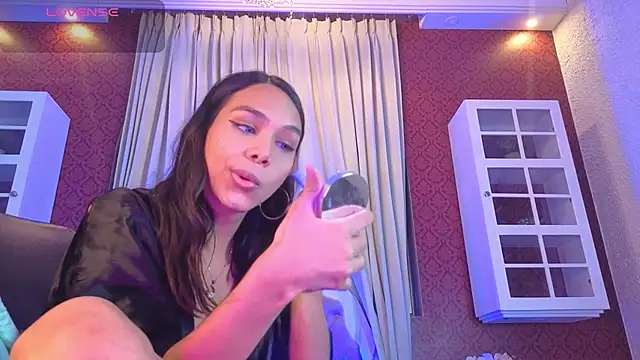 KristinaGriner online show from June 10, 2026, 2:57 am