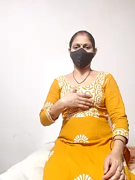 Snapshot of Sexyy_Bhabhi_143 chatting on May 9, 2026, 4:43 pm Sexyy Bhabhi 143 online show from May 9, 2026, 4:43 pm
