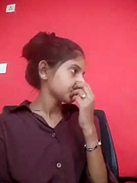 TANU01990 online show from May 17, 2026, 4:12 am