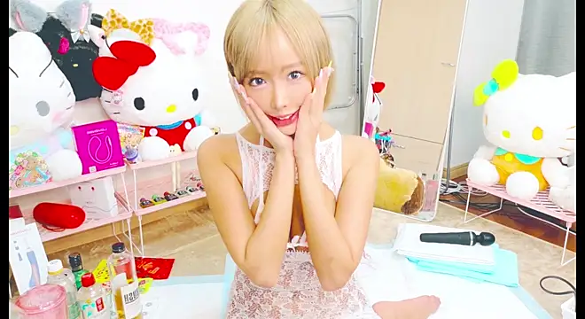 baby  cherry   online show from August 4, 2026, 12:31 pm