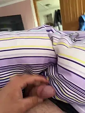 Snapshot of sebi199980 chatting on March 27, 2026, 10:27 am sebi199980 online show from March 27, 2026, 10:27 am