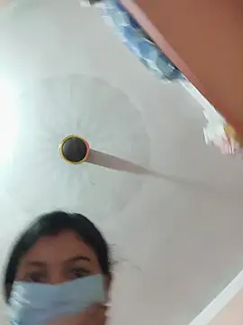 Snapshot of Cute-Kayra chatting on June 23, 2026, 2:31 am Cute-Kayra online show from June 23, 2026, 2:31 am