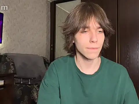 Snapshot of mason_silver chatting on April 5, 2026, 4:13 pm mason silver online show from April 5, 2026, 4:13 pm