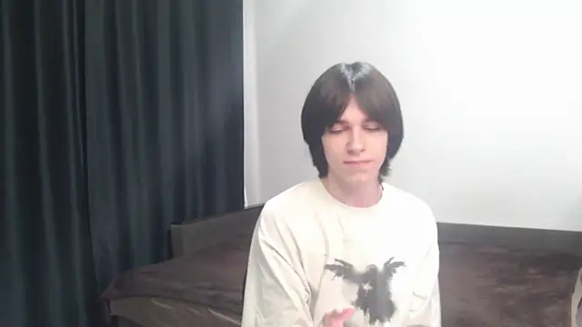 Snapshot of mason_silver chatting on April 22, 2026, 8:43 am mason silver online show from April 22, 2026, 8:43 am