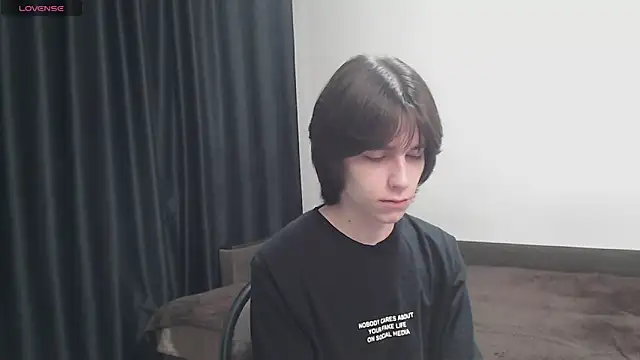 Snapshot of mason_silver chatting on May 14, 2026, 10:01 am mason silver online show from May 14, 2026, 10:01 am