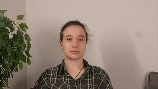 LoreleiRion online show from March 28, 2026, 5:41 am