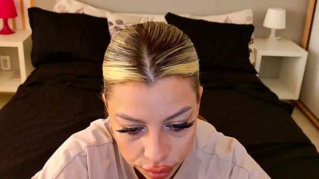 Ohh Nicole online show from April 28, 2026, 11:58 am