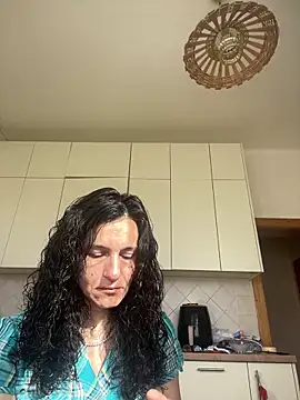 Snapshot of StellaMia263 chatting on May 24, 2026, 5:18 am StellaMia263 online show from May 24, 2026, 5:18 am
