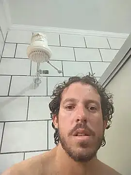 Surfista0012 online show from July 5, 2026, 11:39 am