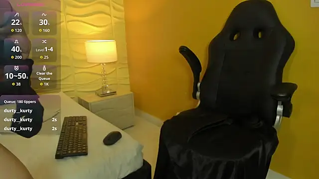 BiancaRoyalle online show from April 26, 2026, 4:04 pm