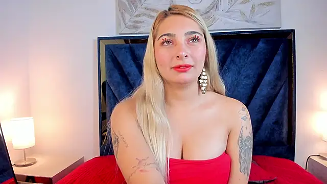 Catalina Osorio online show from May 29, 2026, 12:22 pm