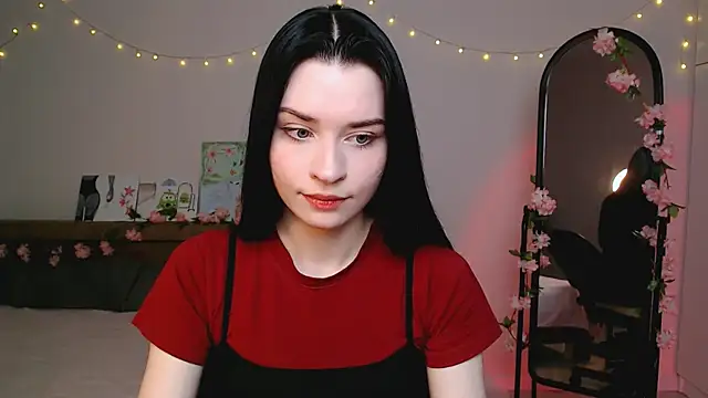 Snapshot of Tina_Charm chatting on June 24, 2026, 6:28 pm Tina Charm online show from June 24, 2026, 6:28 pm