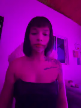 Snapshot of goth_Valentinna chatting on April 1, 2026, 11:34 pm goth Valentinna online show from April 1, 2026, 11:34 pm