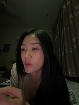 yuanpu0925 online show from May 10, 2026, 2:52 pm