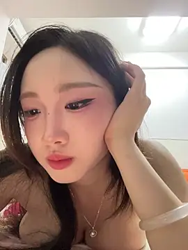 Snapshot of Alice-babyone chatting on May 20, 2026, 3:31 pm Alice-babyone online show from May 20, 2026, 3:31 pm