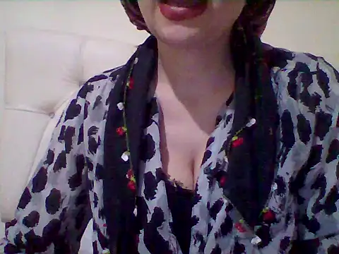 Snapshot of busex25 chatting on March 28, 2026, 10:44 pm busex25 online show from March 28, 2026, 10:44 pm