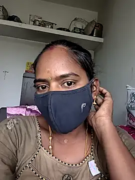 Snapshot of Tamil_Sangeetha chatting on April 28, 2026, 6:07 am Tamil Sangeetha online show from April 28, 2026, 6:07 am